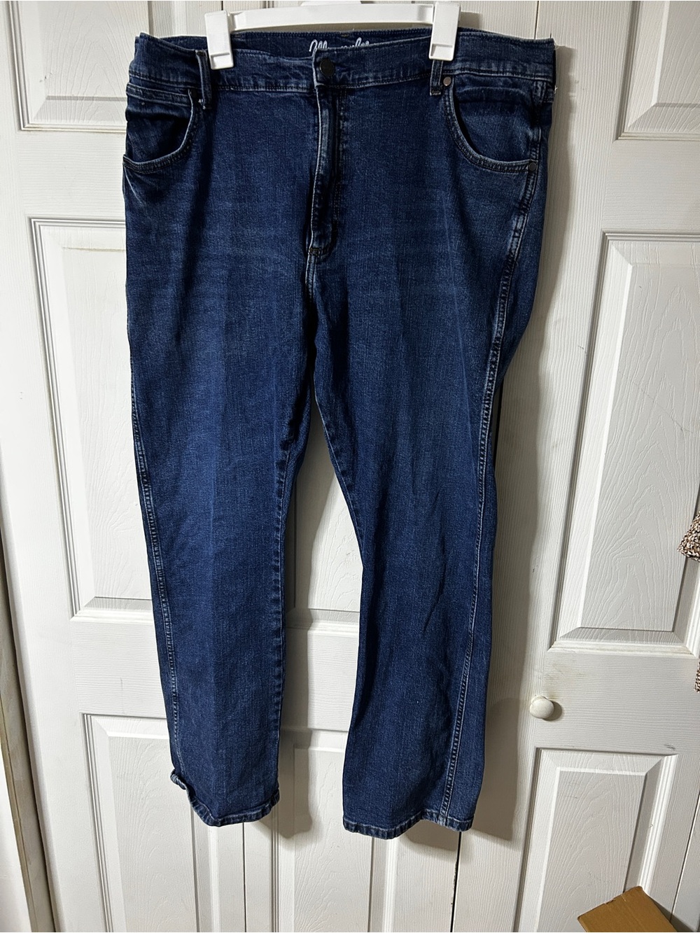Wrangler Retro Men's Dark Blue Denim Slim Boot Jeans